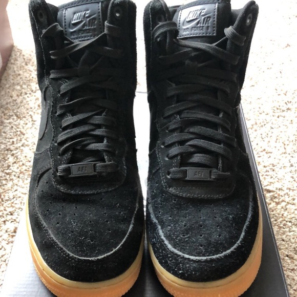 Nike Air Force 1 High - Picture 2 of 5